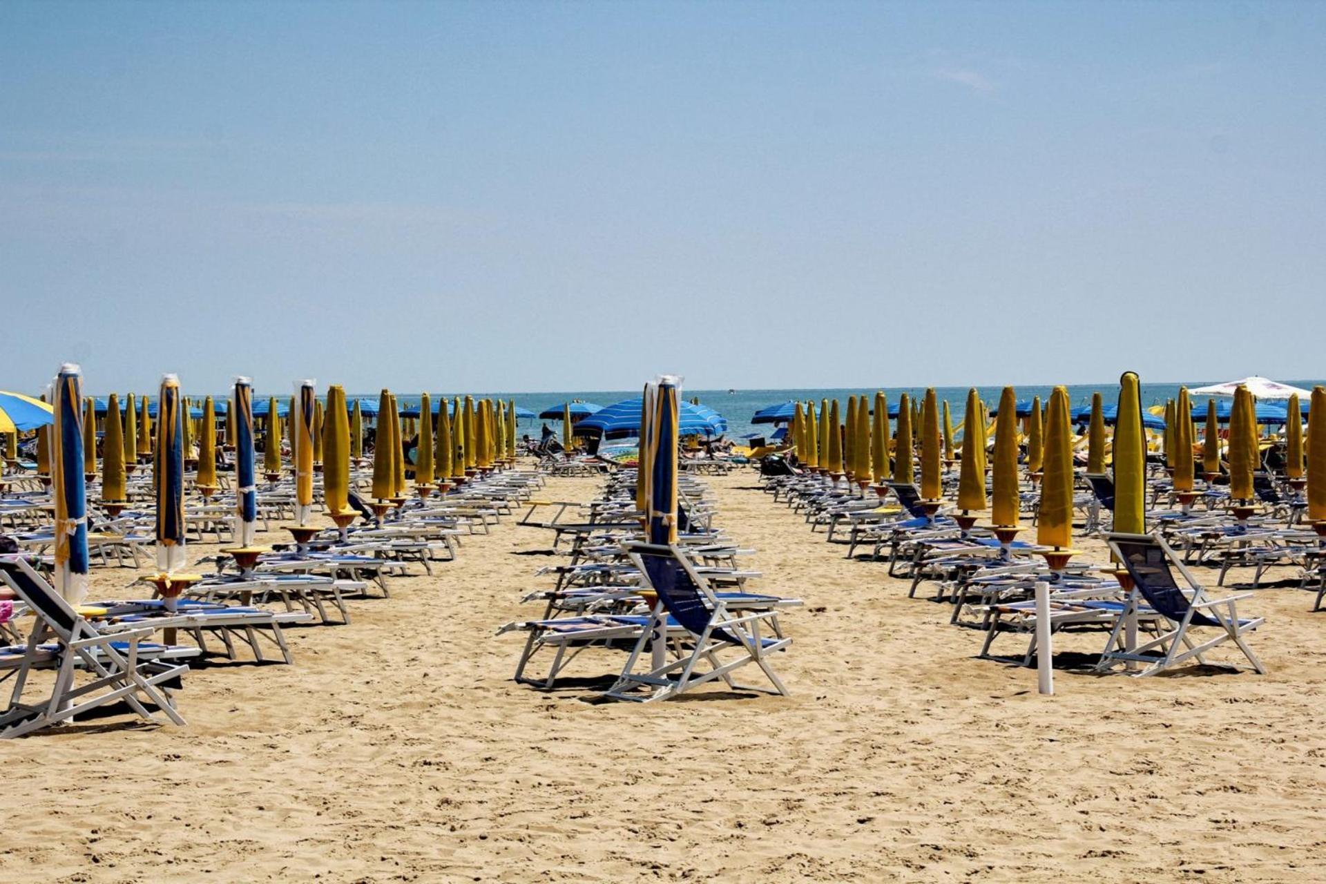 Piazza Mazzini Appartamento A 2 Passi Dal Mare. Лідо-ді-Єзоло Екстер'єр фото